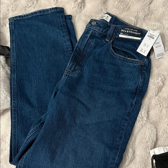 Womens ultra high rise 90s Straight Blue Jeans- BRAND NEW W TAGS ABERCROMBIE - Picture 1 of 14